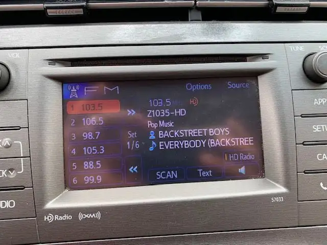 2013 Toyota Prius HYBRID-NAVIGATION-BACK UP CAMERA-CERTIFIED in Cars & Trucks in City of Toronto - Image 15