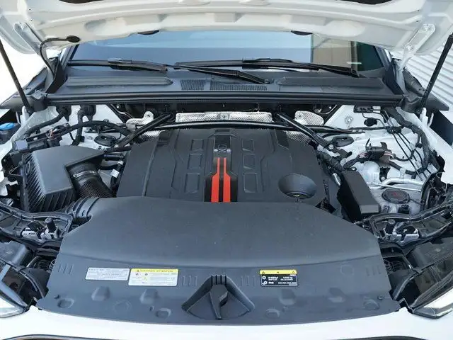 2025 Audi SQ5 Sportback Progressiv dans Autos et camions dans Région de Windsor - Image 13