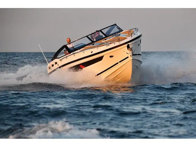 2025 Parker 910 ODYSSEY in Powerboats & Motorboats in Québec City - Image 13
