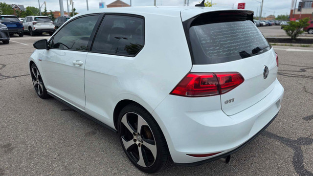 2017 Volkswagen Golf GTI 3-Door NO ACCIDENTS! GTI! MANUAL! in Cars & Trucks in Markham / York Region - Image 4