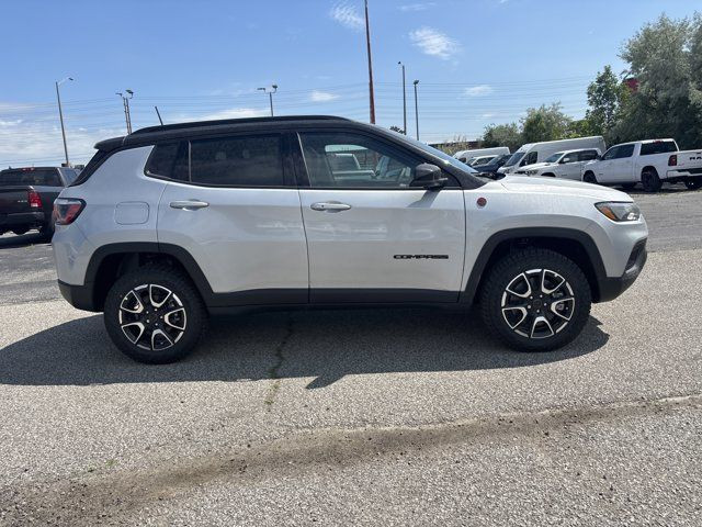 2025 Jeep Compass Trailhawk in Cars & Trucks in Mississauga / Peel Region - Image 4