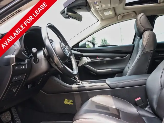 2020 Mazda Mazda3 GT Auto i-ACTIV AWD in Cars & Trucks in Hamilton - Image 9
