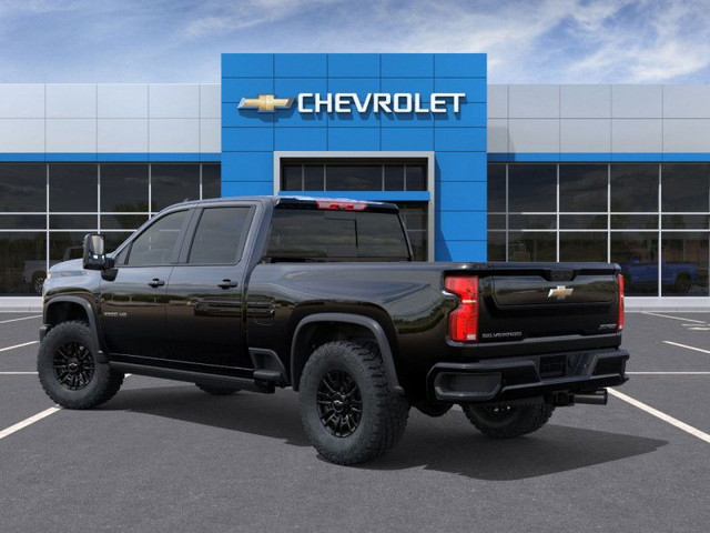 2025 Chevrolet Silverado 2500HD ZR2 in Cars & Trucks in Mississauga / Peel Region - Image 3