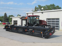 2023 MacDon M1170 Deluxe Cab D100 XL-40 Ft Double Knife Header