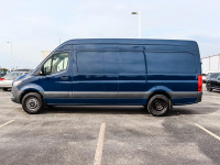 CLEAN CARFAX PURCHASE PRICE IS SUBJECT TO APPLICABLE HST AND LICENSING COSTS. VEHICLE SOLD CERTIFIED... (image 4)