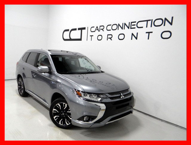 2018 Mitsubishi Outlander PHEV SE S-AWC *LEATHER/SUNROOF/NAV/LOA in Cars & Trucks in London