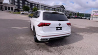 All Wheel Drive. Leather Interior. Touchscreen. Bluetooth. Remote Start. Sunroof. Rear View Backup C... (image 7)