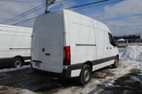 LEASE RATE AS LOW AS 6.9% O.A.C / FINANCING AVAILABLE ALL BRAND-NEW BRAKES AND ROTORS, FRONT /REAR A... (image 8)