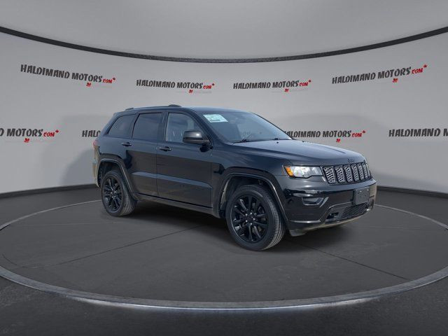 2021 Jeep Grand Cherokee Altitude in Cars & Trucks in Hamilton - Image 2