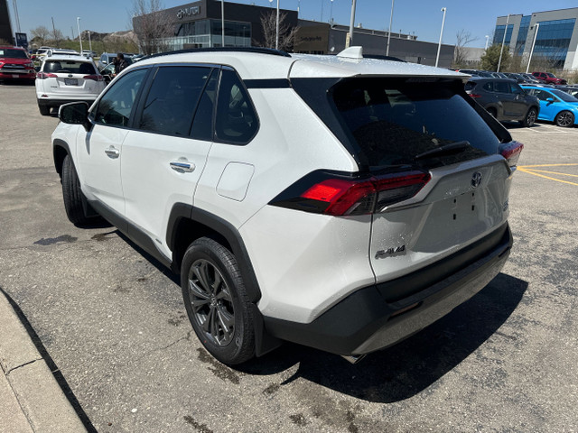 2023 Toyota RAV4 Hybrid Limited in Cars & Trucks in Mississauga / Peel Region - Image 4