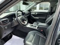 Leather Seats! This 2022 Explorer is ready to go beyond your expectations, designed to help you play... (image 8)