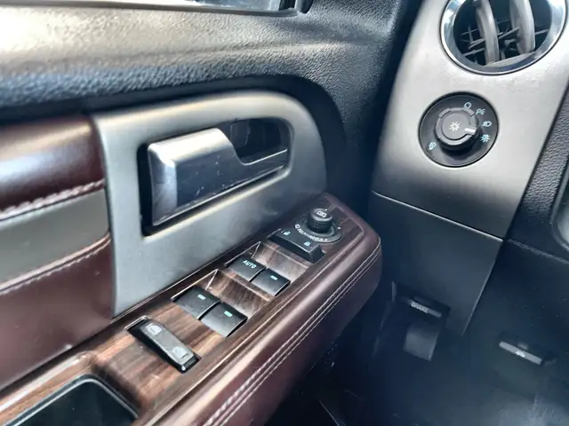 2015 Ford Expedition Platinum Fresh Trade dans Autos et camions dans Ville de Régina - Image 22