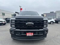 Apple Carplay / Android Auto, Clean Accident History Report, 4WD, 360-Degree Camera Package, Black A... (image 4)