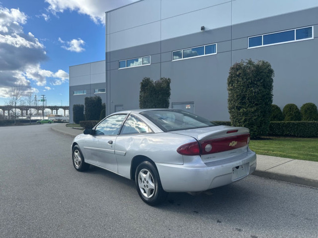 2005 Chevrolet Cavalier 2dr COUPE 2005 AUTOMATIC LOCAL 176K in Cars & Trucks in Richmond - Image 3