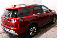 2022 NISSAN PATHFINDER SL* AWD* ROUES DE 18 POUCES* TOIT OUVRANT* DEMARREUR A DISTANCE* ENTREE ET DE... (image 9)