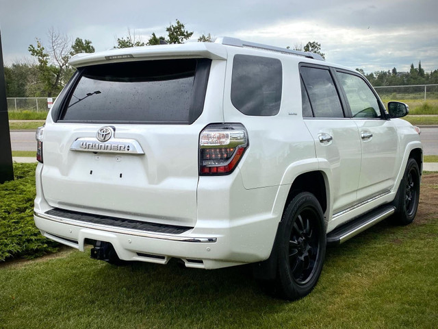 2016 Toyota 4Runner SR5 in Cars & Trucks in Calgary - Image 3
