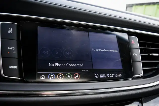 2021 Buick Enclave Essence - Heated Seats dans Autos et camions dans Kingston - Image 22