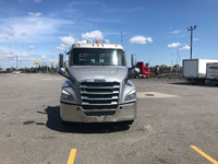 2021 FREIGHTLINER T12664ST;Heavy Duty Trucks - CONVENTIONAL W/O SLEEPER Penske Location 2323 STEVENA... (image 1)