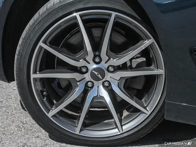 2023 Genesis G70 3.3T Advanced leather heated Seats | Sunroof... in Cars & Trucks in London - Image 7