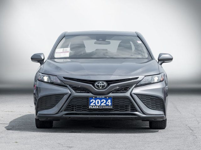2024 Toyota Camry SE | Heated Seats | Low Mileage | Alloy Rims in Cars & Trucks in Hamilton - Image 2