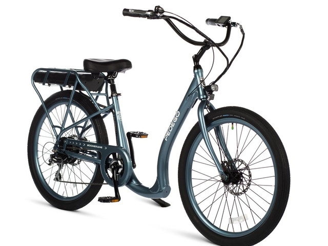 2023 PEDEGO BOOMERANG PLUS 26" STEP THRU P749 in Scooters & Pocket Bikes in Fredericton - Image 2