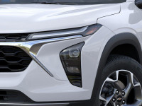 FWD 4dr LT Engine: 3 Cylinder Engine (image 9)