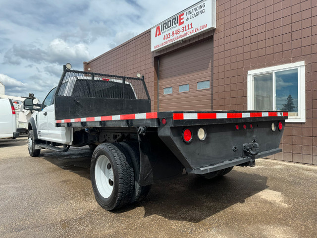 2018 Ford Super duty F-550 DRW XLT FLAT BED DRW DIESEL in Cars & Trucks in Calgary - Image 3