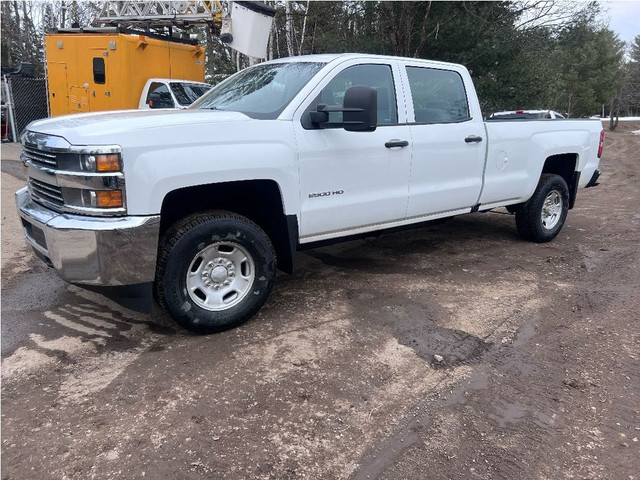  2018 Chevrolet SILVERADO 2500HD 4x4 in Cars & Trucks in Lanaudière - Image 2