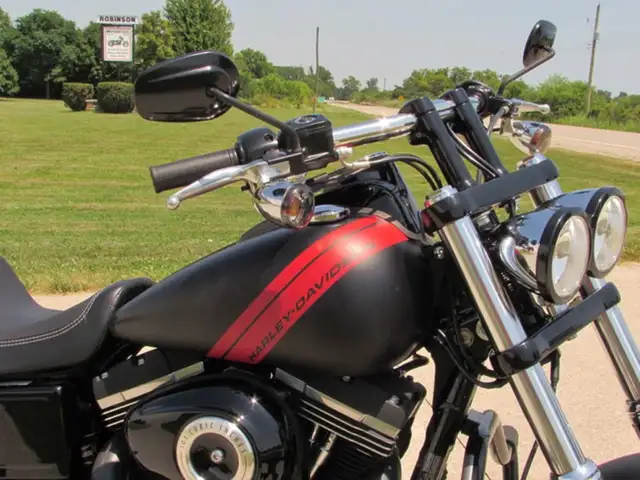 2014 Harley-Davidson FXR Dyna Touring FXDF Fat Bob in Sport Touring in Leamington - Image 7