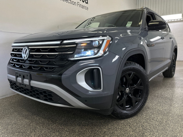 2024 Volkswagen Atlas 2.0 TSI Peak Edition PEAK EDITION/7 PAS... in Cars & Trucks in Belleville - Image 4