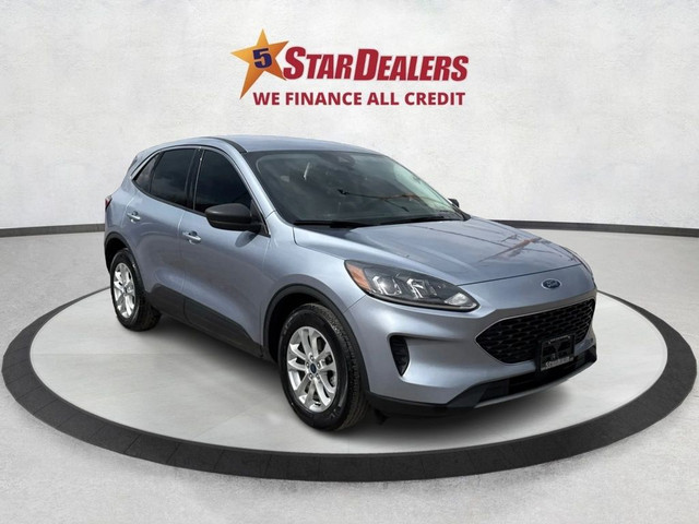 2022 Ford Escape SE NAV HEATED SEATS LOADED WE FINANCE ALL CREDI in Cars & Trucks in London