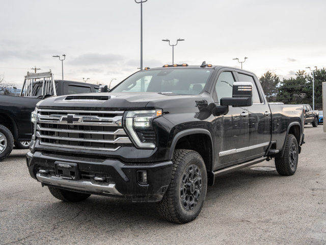 2025 Chevrolet Silverado 3500HD High Country in Cars & Trucks in Kelowna - Image 3