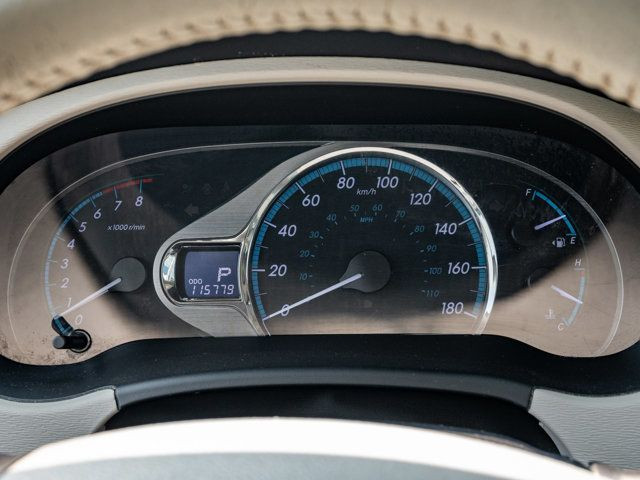 2014 Toyota Sienna XLE in Cars & Trucks in Barrie - Image 3