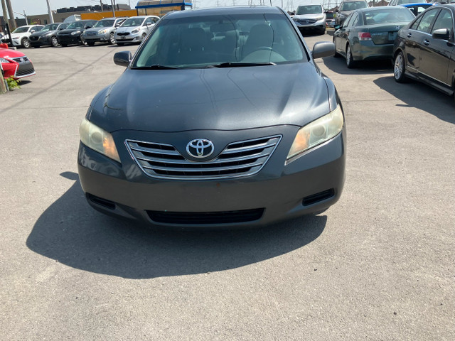 2007 Toyota Camry Hybrid  in Cars & Trucks in Laval / North Shore - Image 2