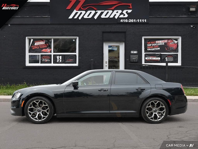 2015 Chrysler 300 4dr Sdn 300S RWD | LEATHER | SUNROOF | NAVIGAT in Cars & Trucks in City of Toronto - Image 3