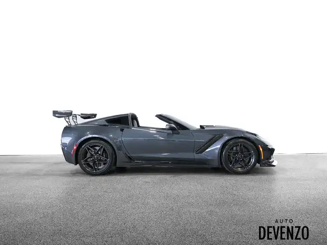 2019 Chevrolet Corvette ZR1 Coupe w-3ZR Custom EF1 Tuning Level  in Cars & Trucks in Laval / North Shore - Image 6