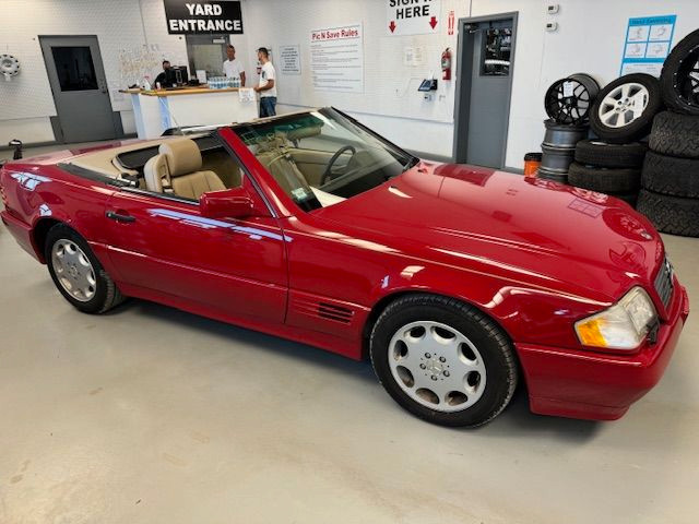 1995 Mercedes-Benz SL Class 3.2L, Just in for sale at Pic N Save in Cars & Trucks in Hamilton - Image 2
