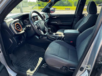 Anti-Lock Brakes; Fog Lights; Immobilizer; Compass; Trailer Wiring Harness; Back-Up Camera; Deep Tin... (image 9)