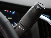 6.2L V8 Engine with 420 horsepower and 460 lb-ft of torque, 10-speed automatic transmission for smoo... (image 8)