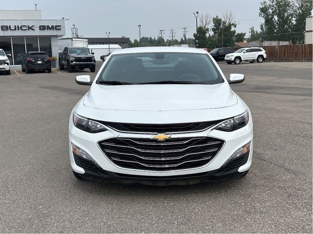 2019 Chevrolet Malibu LT in Cars & Trucks in Calgary - Image 2