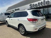 2016 Nissan Pathfinder SL We pay TOP dollar for trade in vehicles! No charge delivery ANYWHERE in Al... (image 2)