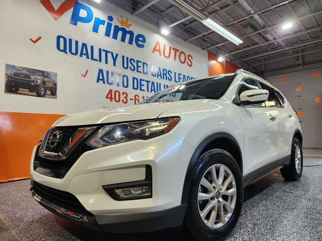 2019 Nissan Rogue SV in Cars & Trucks in Calgary