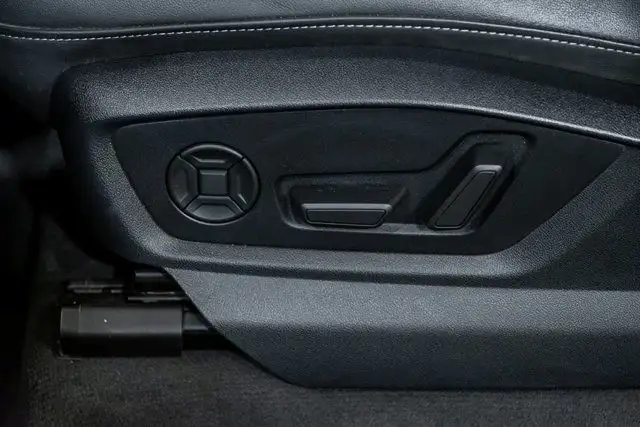 2023 Audi Q8 Progressiv | Aide in Cars & Trucks in City of Montréal - Image 19