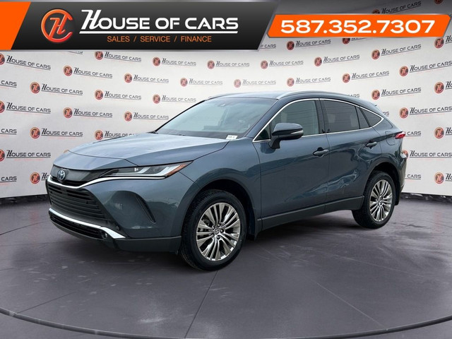 2024 Toyota Venza XLE / Heated Seat and Steering wheel / Hail Da in Cars & Trucks in Calgary