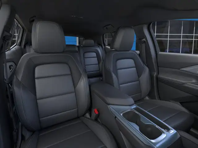 2025 Chevrolet Equinox EV LT in Cars & Trucks in Gatineau - Image 17