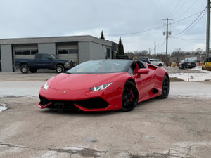 2018 Lamborghini Huracán Spyder LP 610-4 ALL WHEEL DRIVE ALCANTARA INTERIOR