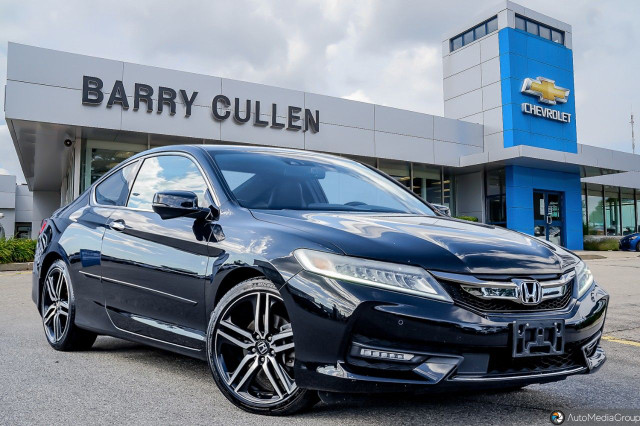 2016 Honda Accord Coupe in Cars & Trucks in Guelph