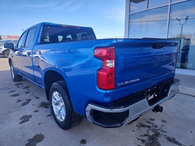 2024 Chevrolet Silverado 1500 LT | 5.3L | V8 | Z71 OFF ROAD PKG in Cars & Trucks in Calgary - Image 3
