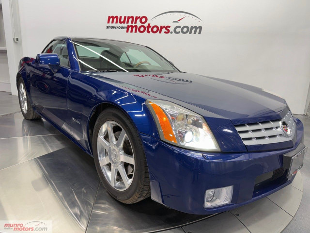 2005 Cadillac XLR in Cars & Trucks in Brantford - Image 2
