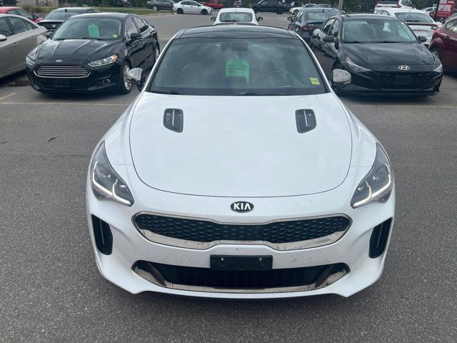 2020 Kia Stinger GT Limited | One Owner | Clean Carfax | Full in Cars & Trucks in London - Image 2